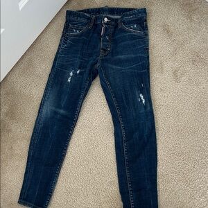 DSQUARED2 Dark Blue Skinny Distressed Jeans
Size 30